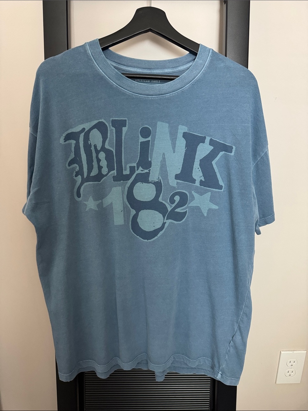 AE Band Tee Blink 182 oversized